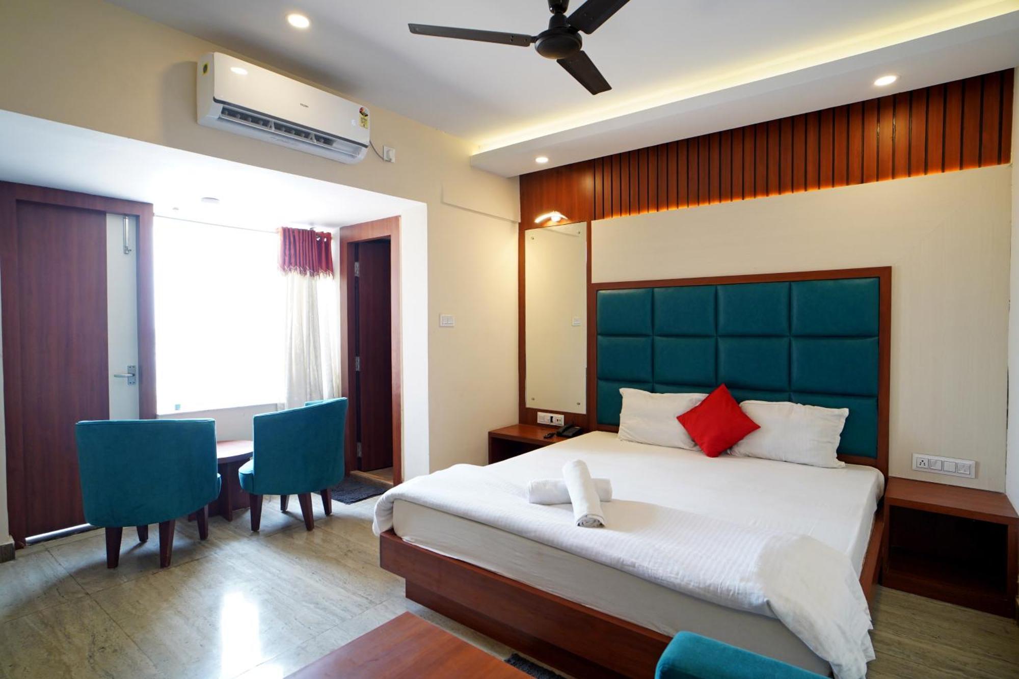 Royal Sea View !! Beach Front With Free Wifi !! Digha  Esterno foto