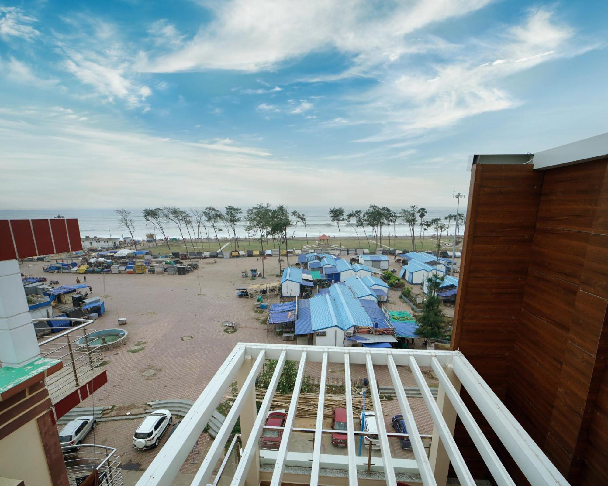 Royal Sea View !! Beach Front With Free Wifi !! Digha  Esterno foto