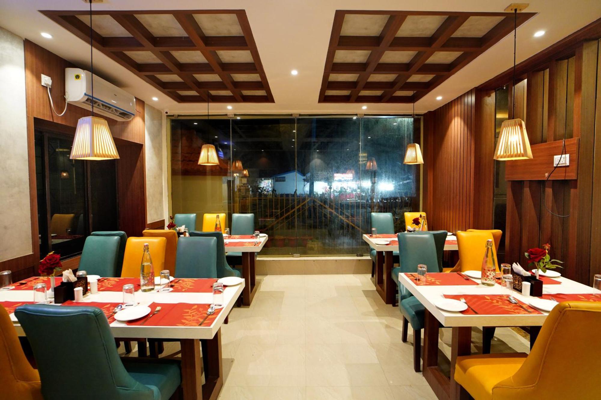 Royal Sea View !! Beach Front With Free Wifi !! Digha  Esterno foto