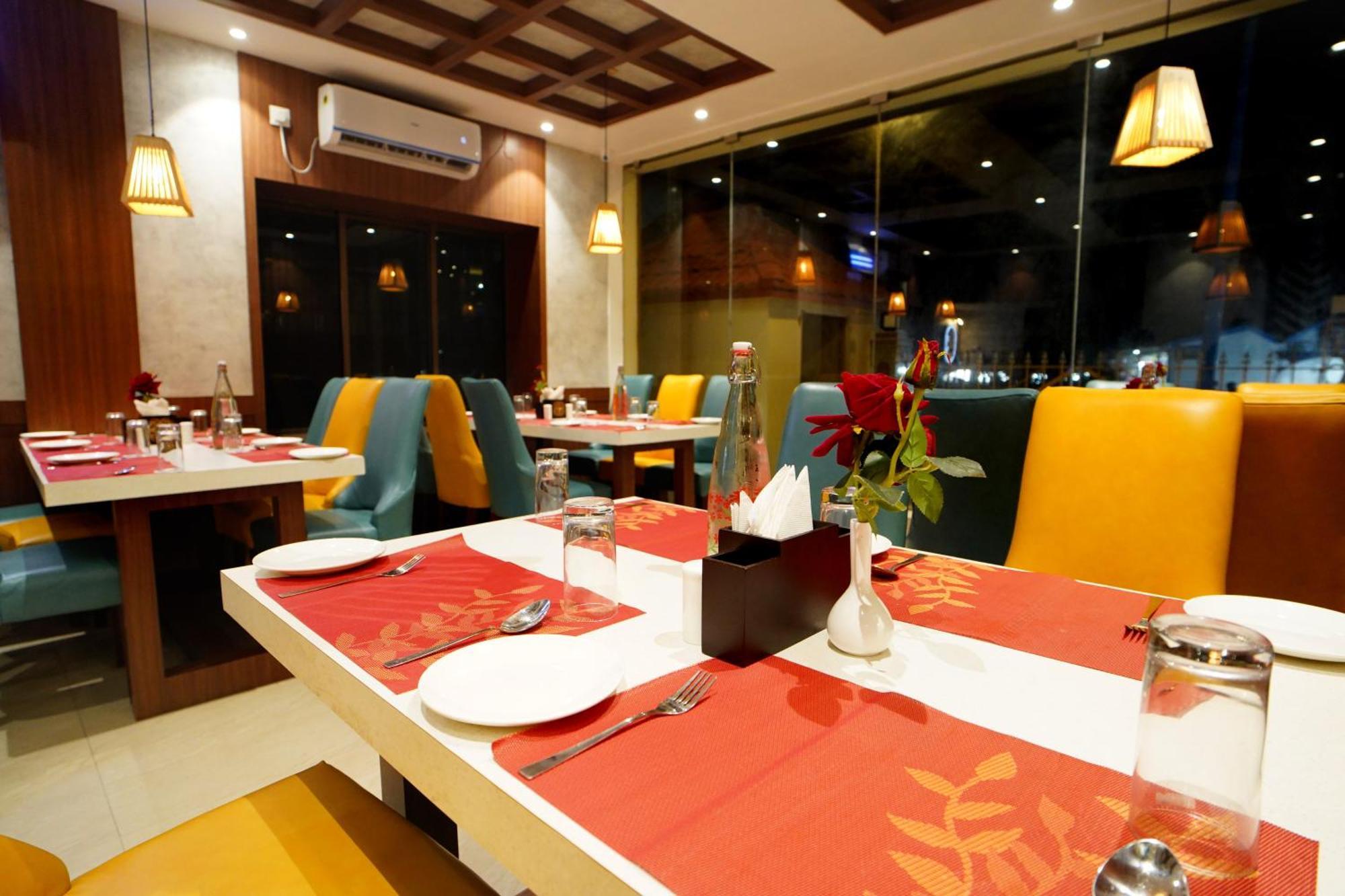 Royal Sea View !! Beach Front With Free Wifi !! Digha  Esterno foto